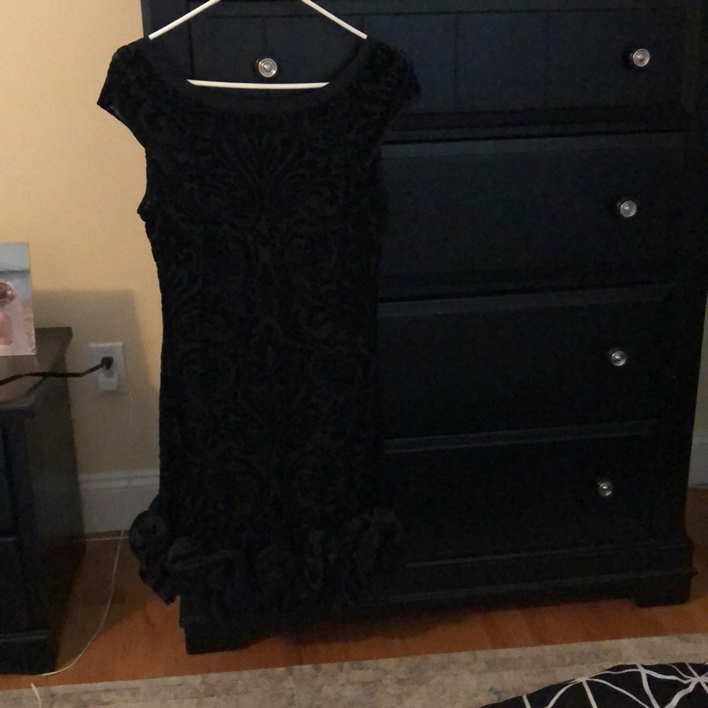 Such a fun pretty dress